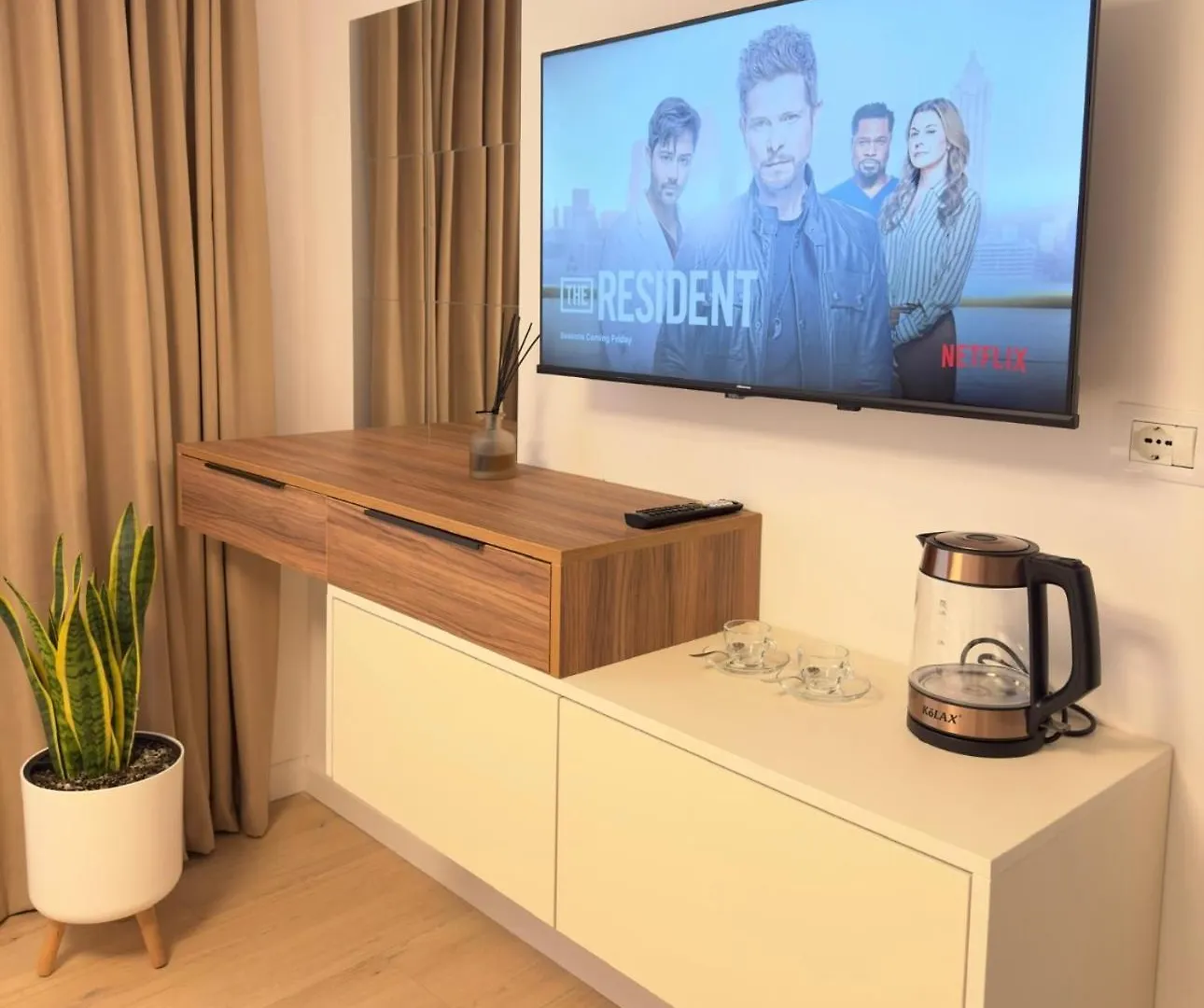 Loha Luxury Apartment Τίρανα