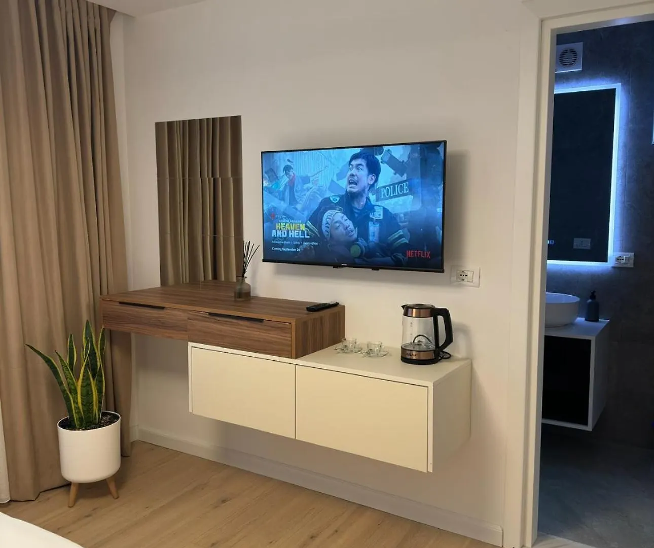 Loha Luxury Apartment Τίρανα
